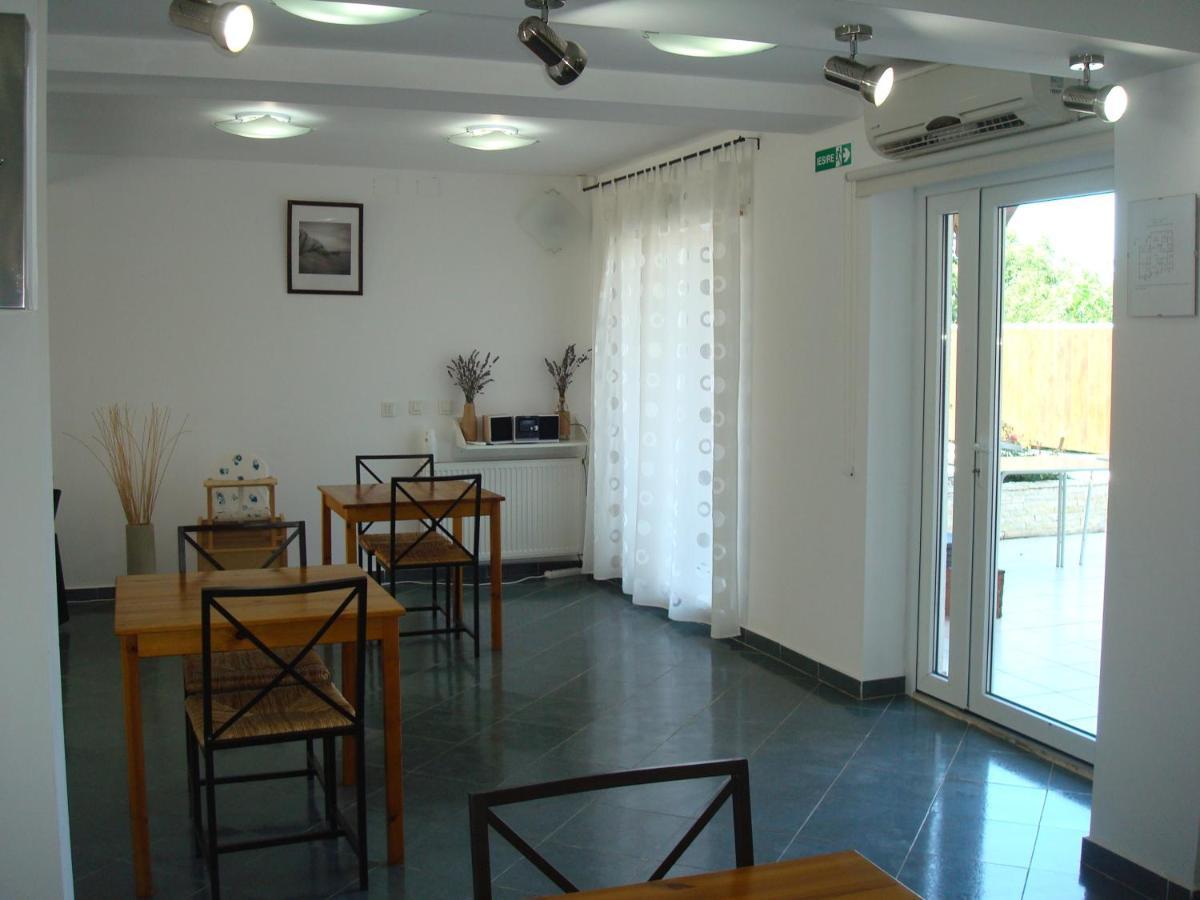 Pension Oasis Costinești Exterior foto